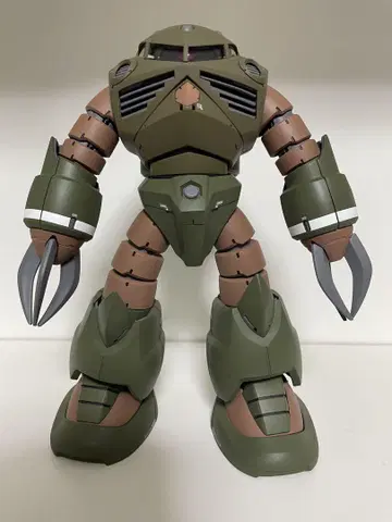 MG 1/100 즈고크 UC 버전풍