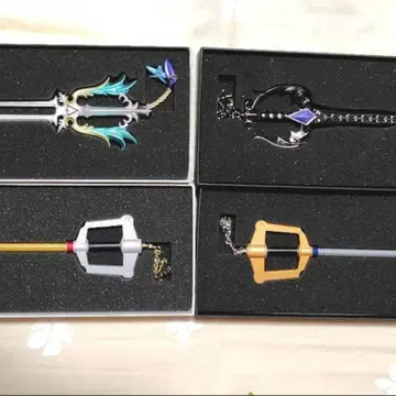 킹덤하츠 키 블레이드 룸키 키체인
