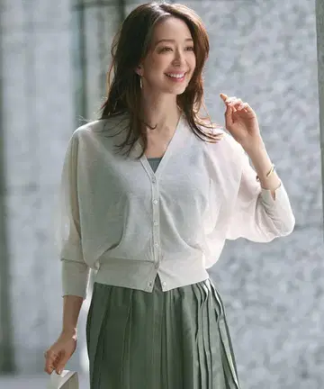 23구 [세탁 가능] 샤이니 시어 돌먼 슬리브 가디건