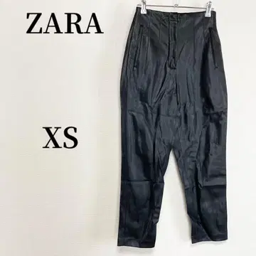 ZARA 자라 인조 가죽 팬츠 쿨 캐주얼 모노톤