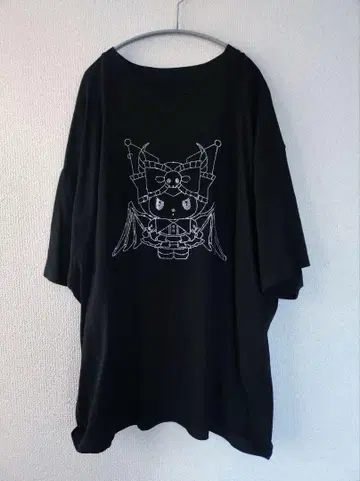 쿠로미 x 이쿠미 큐빅 KUROMI x IKUMI 빅 T셔츠