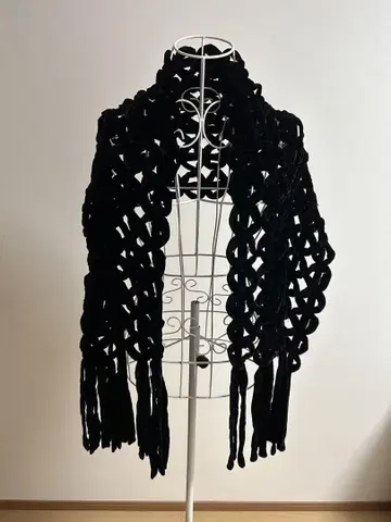 EMPORIO ARMANI 스톨