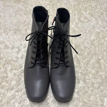 그레이 염소 가죽 숏부츠 24cm