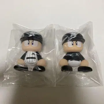 파워풀 프로군 나란히 늘어서요. 지바 롯데 마린스 홈 & 어웨이 세트