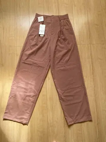 ZARA 와이드 턱 팬츠