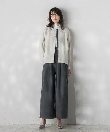 택 포함 새상품 라에프 2턱 데님 와이드 팬츠 2S