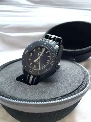 Swatch x Blancpain 블랙 시계 포함 & 그린 빈 박스 세트
