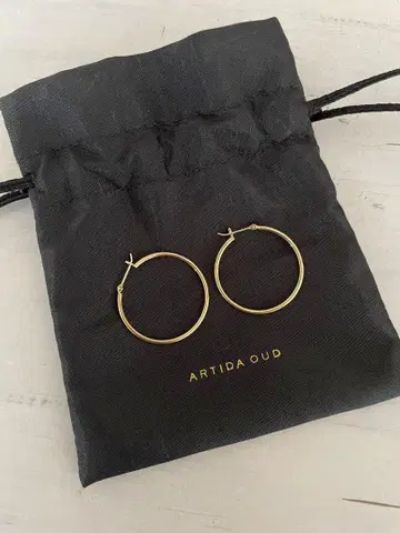 알다 우드 artida oud 후프 귀걸이 925 골드 컬러