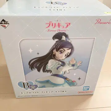 화이트 피규어