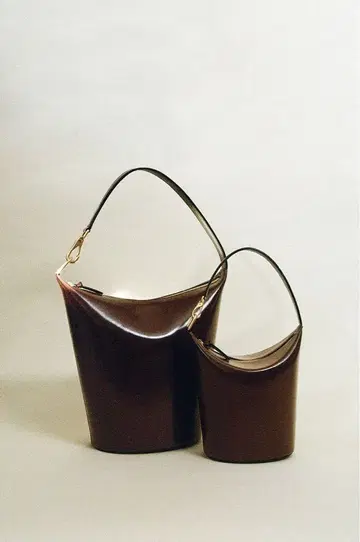 TOUT Y EST 투티에 SAC TONNEAU MINI