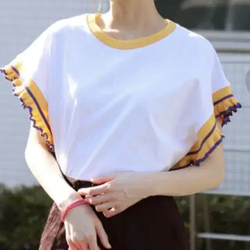 Ray BEAMS / 라인 프릴 슬리브 티셔츠