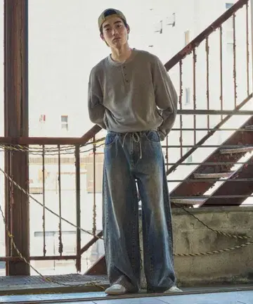 niko and 남성용 extra wide denim 이번 시즌 완판