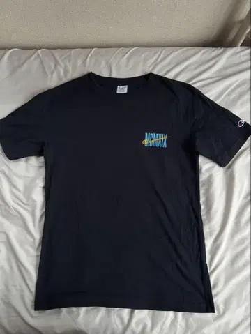 챔피온 SHORTSLEEVE 티셔츠