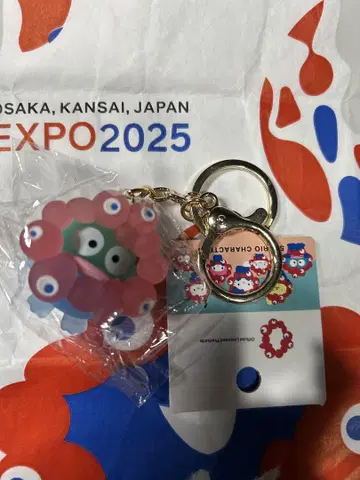 간사이 만박 한교도 클리어 컬러 입체 키링  산리오 미야쿠미야쿠