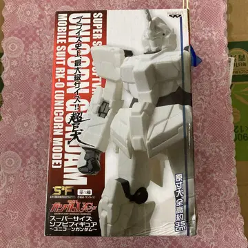 RX-0 유니콘 건담 소프트 비닐 피규어