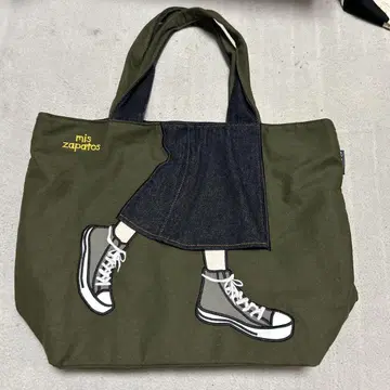 mis zapatos 스니커즈 디자인 토트백