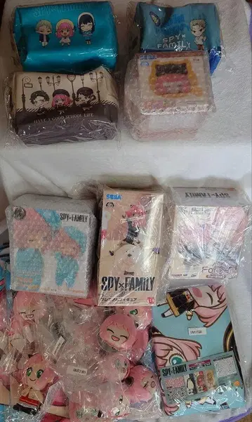 SPY x FAMILY 캐릭터 굿즈 13점 이상 세트