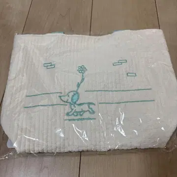 비오는날 SNOOPY