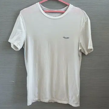 Armani Exchange 화이트 T셔츠 S