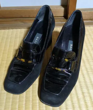 BALLY 블랙 하이힐 펌프스