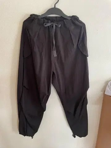pelleq Twill cotton parachute trousers