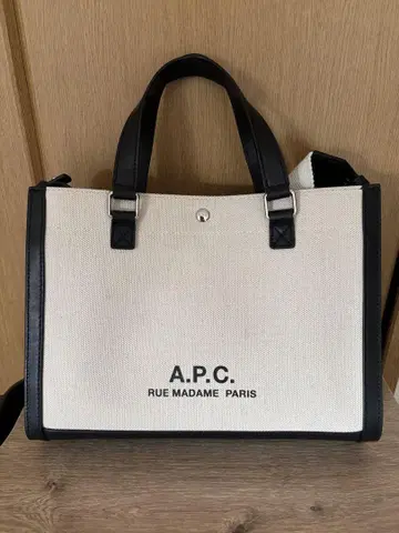 APC A.P.C. 아페쎄 숄더백