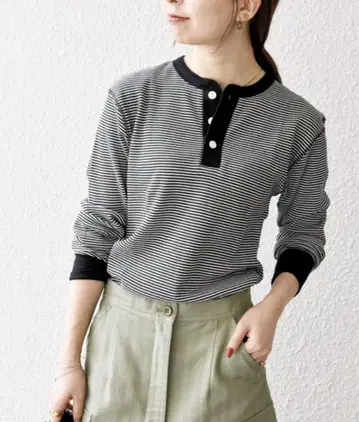 [ 새상품 ] Healthknit 헨리넥 롱 슬리브 TEE