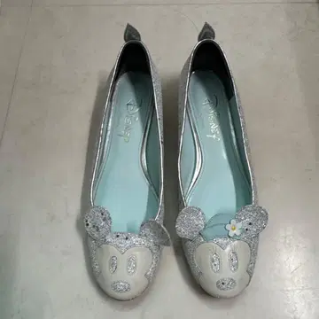 레어 새상품급 다이애나 디즈니 펌프스 23.5cm 실버