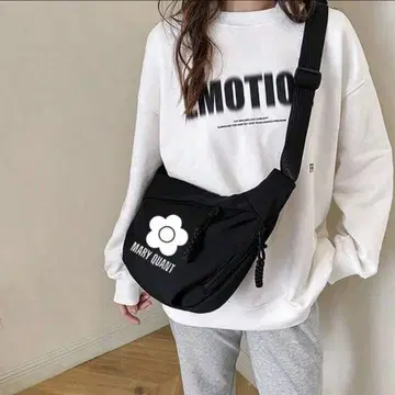 MARY QUANT 블랙 숄더백