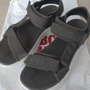 스트랩 샌들 25cm
