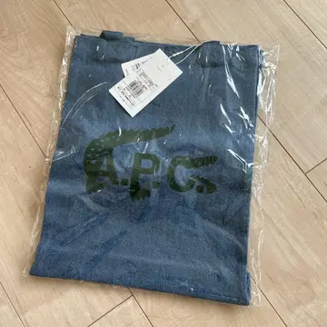 A.P.C. x 라코스테 데님 토트백 TU