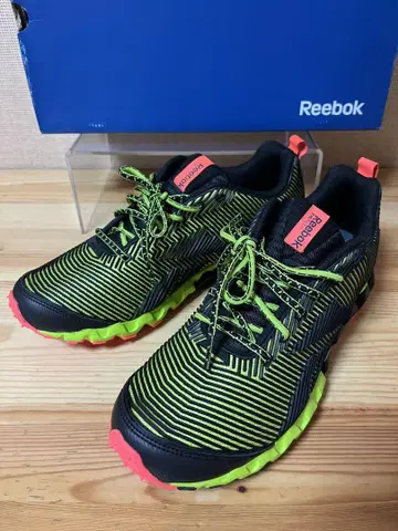d907/새상품 Reebok 러닝화 ZIG TECH/27cm