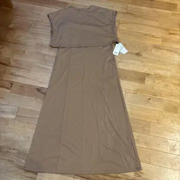 UNTITLED 저지 원피스 (카멜)
