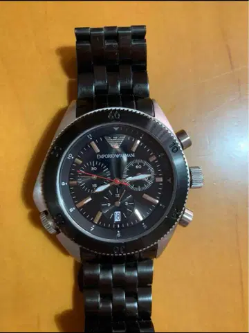 EMPORIO ARMANI 크로노그래프 블랙 손목시계