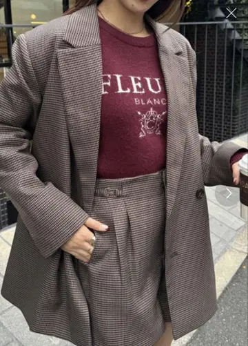 체크 무늬 테일러드 자켓 브라운 계열