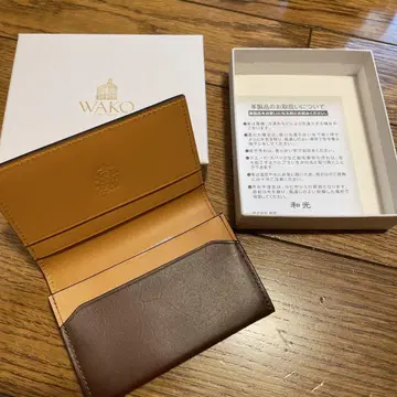 WAKO 이단 접이식 명함지갑 브라운