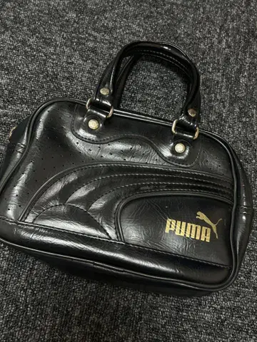 PUMA 블랙 핸드백