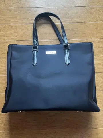 SOMES SADDLE 나일론 비즈니스 백