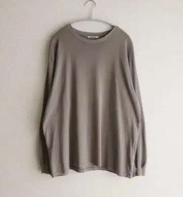 AURALEE LUSTER PLAITING L/S TEE