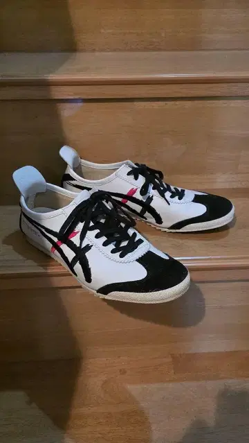 오니츠카타이거 26cm 스니커즈