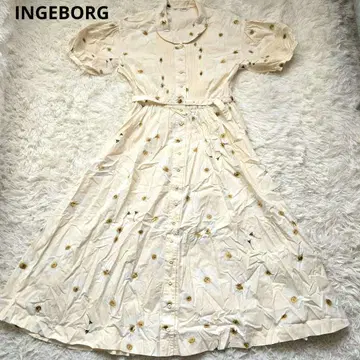 INGEBORG 잉게보그 꽃무늬 롱 원피스 크림색
