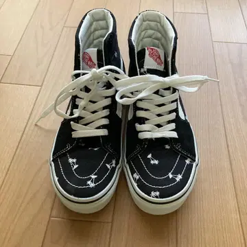 VANS 스니커즈