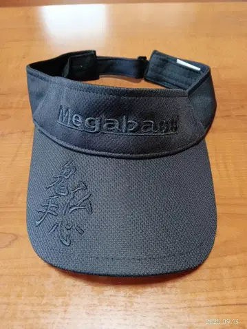 Megabass 선바이저