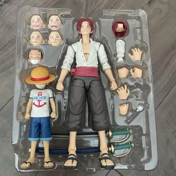 s.h.figuarts ONE PIECE 샹크스
