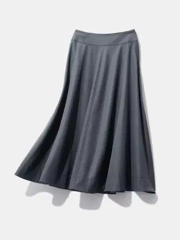 PLST 25ss 샴브레이 볼륨 플레어 스커트
