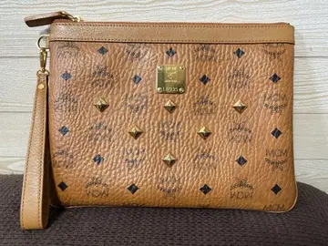 MCM 스터드 장식 클러치백 브라운