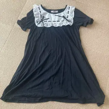 Ank Rouge 반팔 무릎 기장 원피스 블랙/화이트