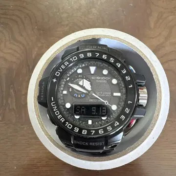 G-SHOCK GWN-1000B 블랙 손목시계