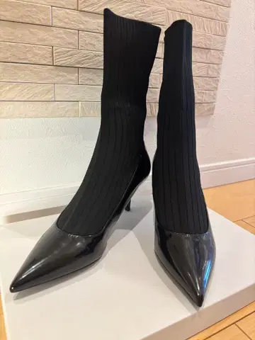 ZARA 삭스 부츠 38 시착만 한 상품