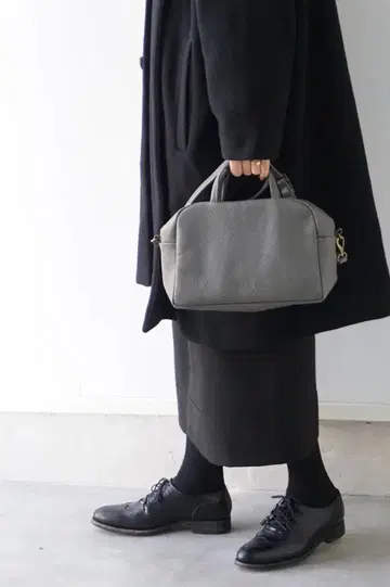 미사용 새상품 아 a 보스턴 숄더 백 주름 그레이 미니백
